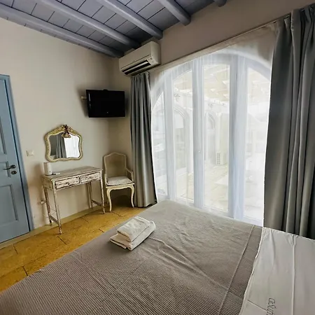 Traditional Mansion In Mykonos Holiday home *
