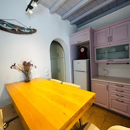 Traditional Mansion In Mykonos Holiday home Mykonos Town